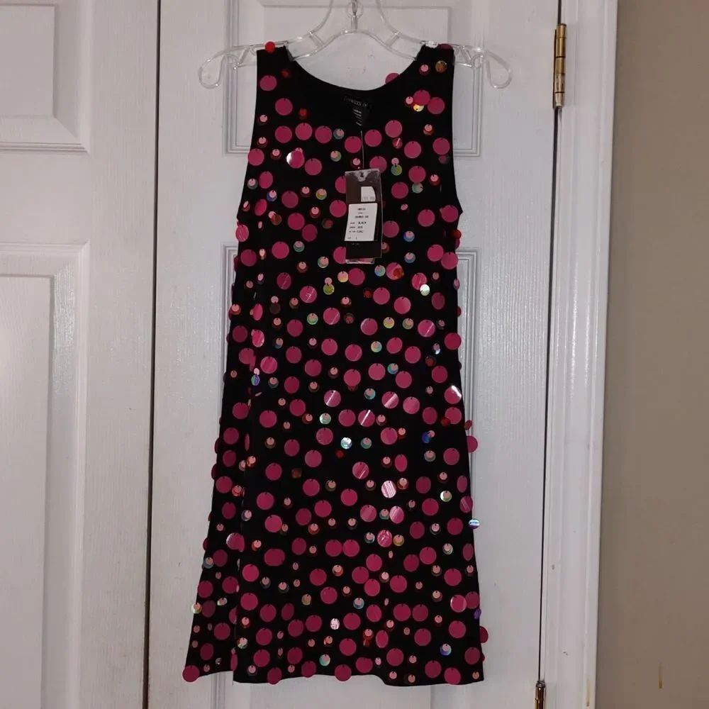 Flowers by Zoe black with pink sequins  does have stretch  Sz  L (6)